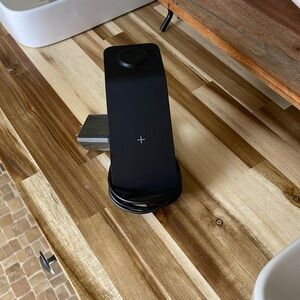 3-in-1 charger (phone, Apple Watch, AirPods)